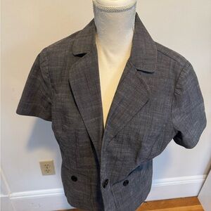 Harvé Benard Vintage Gray Button Up Women’s Short Sleeve Blazer.